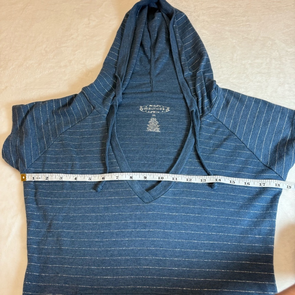 Maurices Blue and Silver Striped Short Sleeve Hoodie with Pockets - Picture 5 of 9